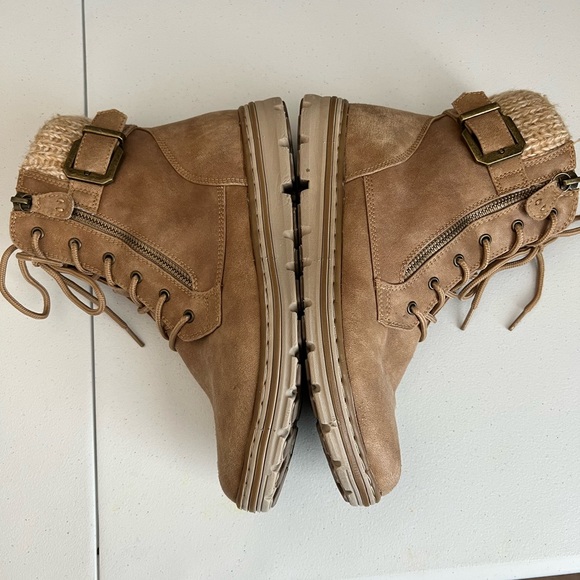 Cliffs by White Mountain Kelsie Lace Up Hiking BootsSz 81/2 - Picture 4 of 7